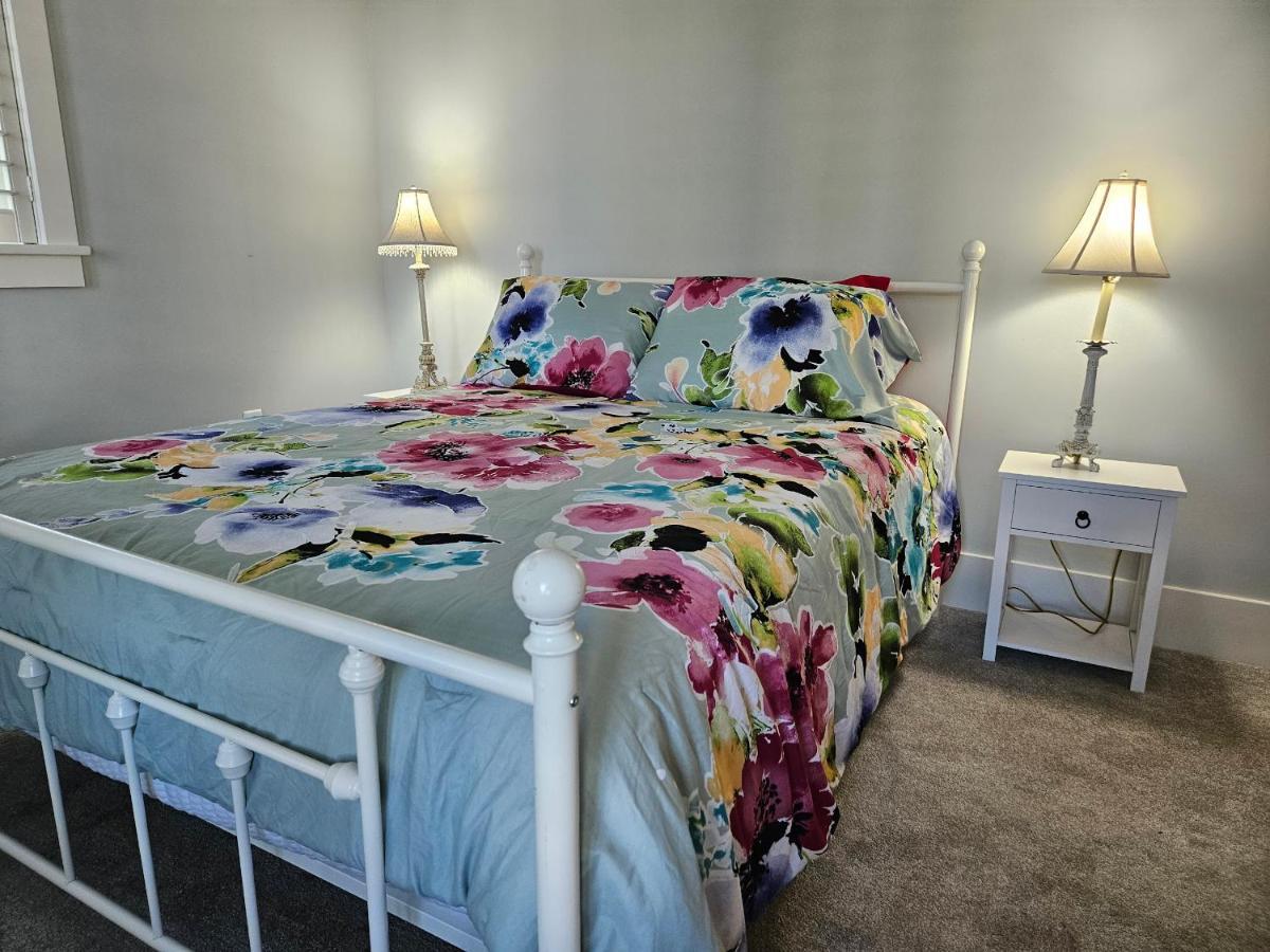 Low Country Cottage In Beautiful Habersham Beaufort Buitenkant foto